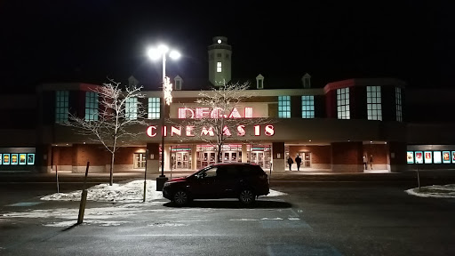 Movie Theater «Regal Cinemas Quaker Crossing 18», reviews and photos, 3450 Amelia Drive, Orchard Park, NY 14127, USA