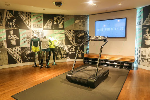 Sporting Goods Store «Nike Town», reviews and photos, 6 E 57th St, New York, NY 10022, USA