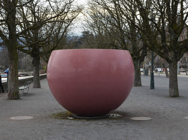 Rezensionen über Kannibalentopf-Brunnen in Zürich - Andere