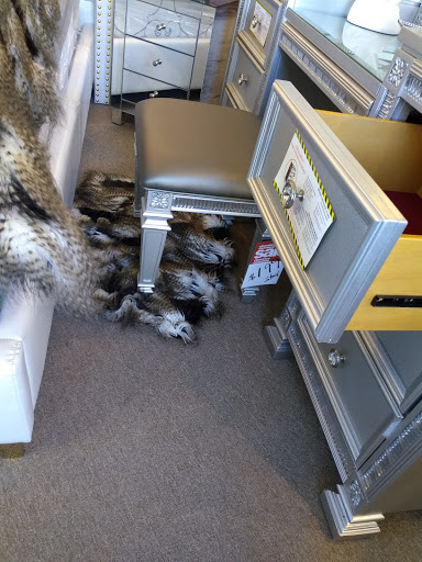 Elizabeth Furniture & Mattress, 714 Lidgerwood Ave, Elizabeth, NJ 07202, USA, 