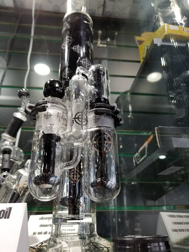 Tobacco Shop «Burn Smoke Shop 2», reviews and photos, 3107 S Shepherd Dr, Houston, TX 77098, USA