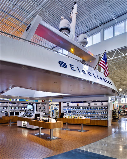 Marine Supply Store «West Marine», reviews and photos, 2401 S Andrews Ave, Fort Lauderdale, FL 33316, USA