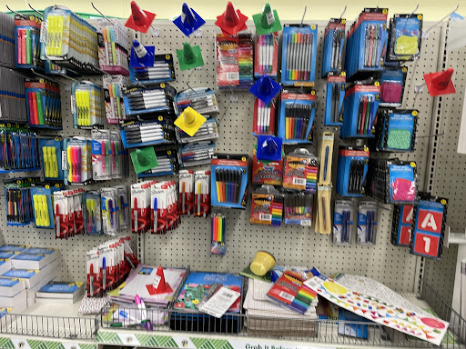 Dollar Store «Dollar Tree», reviews and photos, 1700 Sullivan Trail #1a, Easton, PA 18040, USA