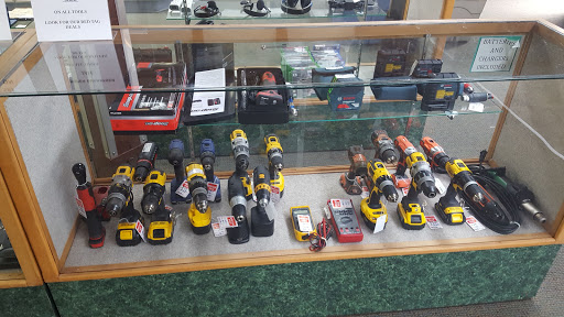 Pawn Shop «SILVER LINING JEWELRY AND LOAN GRESHAM», reviews and photos, 300 SE 181st Ave, Portland, OR 97233, USA