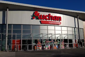 Auchan Supermarché Senas image