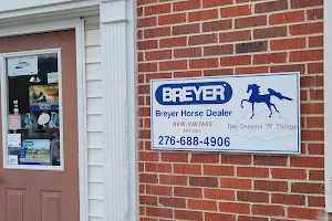 Day Dreams "N" Things Breyer Horse Store image