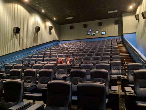 Movie Theater «Cinemaworld West Melbourne 16», reviews and photos, 4345 W New Haven Ave, Melbourne, FL 32904, USA