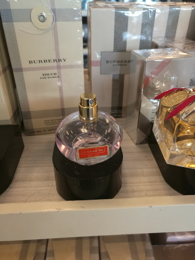 Department Store «Nordstrom Rack at Colonies Crossroads», reviews and photos, 1301 E 19th St, Upland, CA 91784, USA