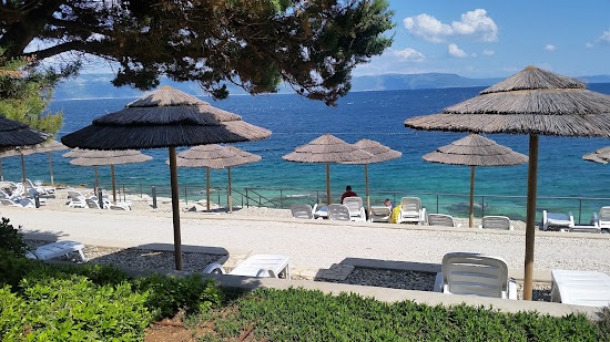 Maslinica beach