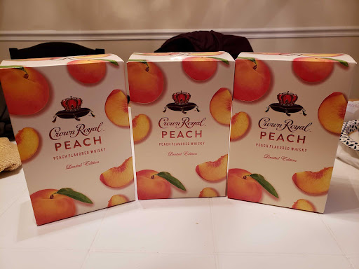 Liquor Store «Plaza Liquors», reviews and photos, 8739 International Dr, Orlando, FL 32819, USA