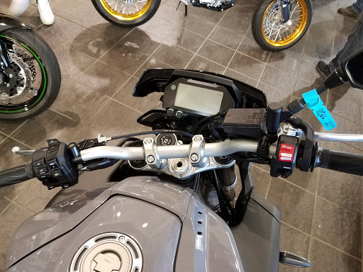 Motorcycle Dealer «Freedom Powersports Canton», reviews and photos, 645 Riverstone Pkwy, Canton, GA 30114, USA