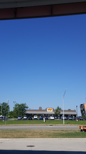 American Restaurant «Cracker Barrel Old Country Store», reviews and photos, 5100 Tiedeman Rd, Brooklyn, OH 44144, USA