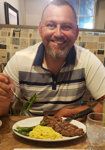 Banquet Hall «Woodbine Bend Golf Course and Restaurant», reviews and photos, 3500 E Center Rd, Stockton, IL 61085, USA