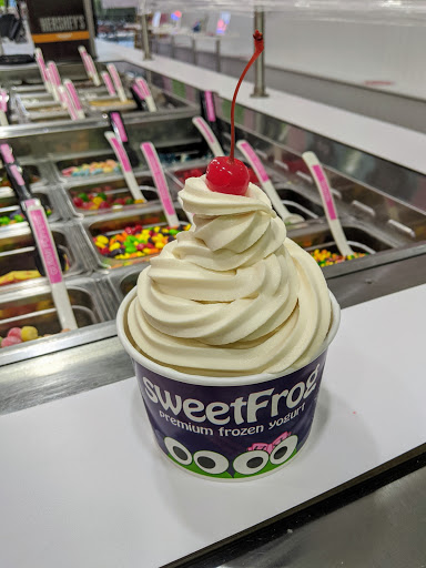 Frozen Yogurt Shop «sweetFrog», reviews and photos, 34 Shunpike Rd #28, Cromwell, CT 06416, USA