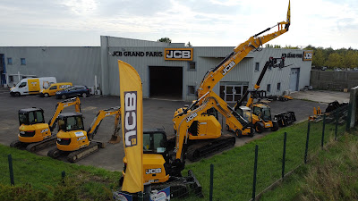 JCB Grand Paris à Le Coudray-Montceaux