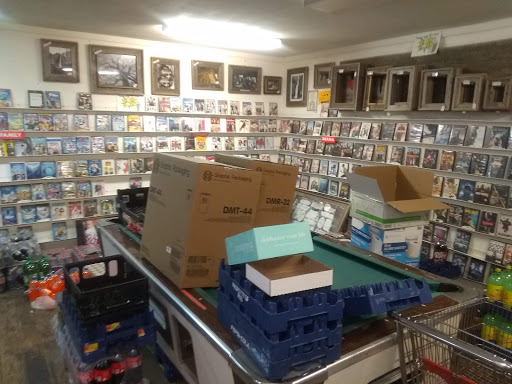 Grocery Store «Mohawk General Store», reviews and photos, 91130 Donna Rd, Springfield, OR 97478, USA