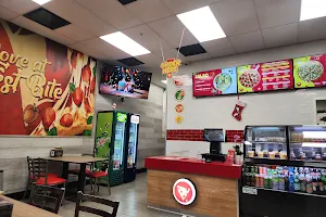 Pizza Twist image