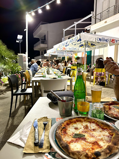 Vivere - La pizza è unidea semplice in Scoglitti, Libero consorzio comunale di Ragusa