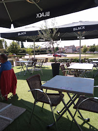 Atmosphère du Restaurant L'instant Pause à Lapalisse - n°3