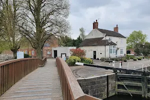 Beeston Lock image