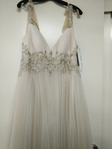 Bridal Shop «House of Fashion Bridal Salon», reviews and photos, 2101 J St, Sacramento, CA 95816, USA