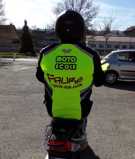 Auto-École Faure à Cluses, Haute-Savoie