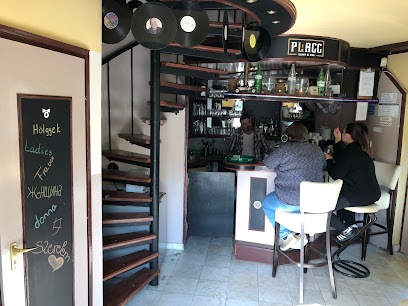 Placc Caffe and Pub
