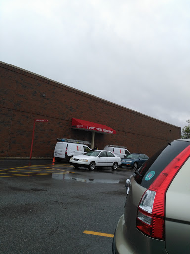 Grocery Store «Kroger», reviews and photos, 821 Indianapolis Rd, Greencastle, IN 46135, USA