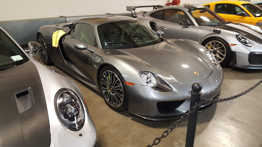 Used Car Dealer «Crevier Classic Cars», reviews and photos, 365 Clinton St, Costa Mesa, CA 92626, USA