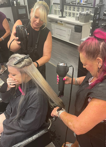 Hair Salon «Rock Your Locks Hair Salon», reviews and photos, 904 Lithia Pinecrest Rd, Brandon, FL 33511, USA