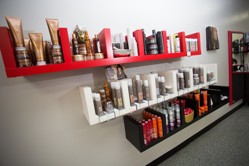 Spa «Lavish Beauty Bar», reviews and photos, 949 W Irving Park Rd, Streamwood, IL 60107, USA