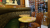 Atmosphère du Restaurant Le Grand Café de Lyon à Beaune - n°4