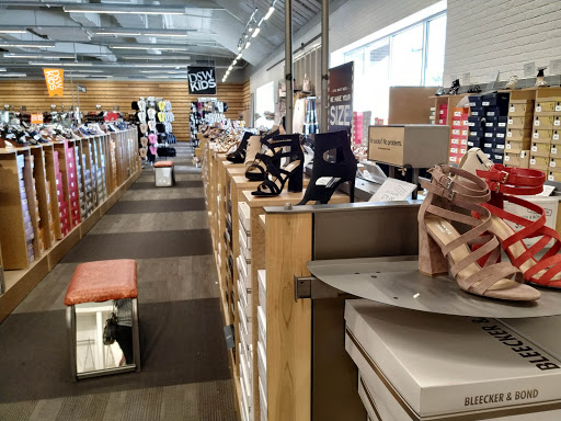 Shoe Store «DSW Designer Shoe Warehouse», reviews and photos, 2316 Monument Blvd, Pleasant Hill, CA 94523, USA