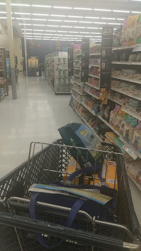 Pet Supply Store «Petco Animal Supplies», reviews and photos, 1311 E Army Post Rd, Des Moines, IA 50315, USA