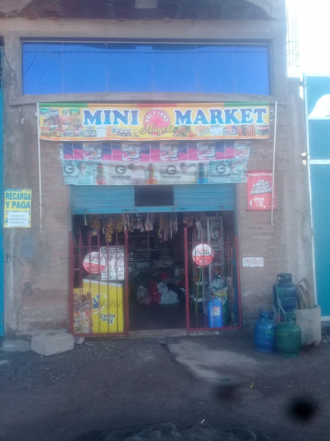 Mini Market Sol Y Luna