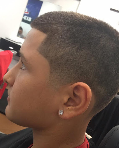 Barber Shop «CITY CUTS BARBER SHOP», reviews and photos, 1803 James L Redman Pkwy, Plant City, FL 33563, USA