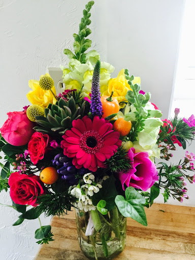 Florist «Petal and Crumb», reviews and photos, 86 Prospect St, Upton, MA 01568, USA