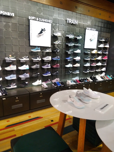 Sporting Goods Store «Nike Running Westport», reviews and photos, 69 Main St, Westport, CT 06880, USA