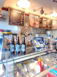 Atmosphère du Restauration rapide BAGELSTEIN • Bagels & Coffee shop à Rochefort - n°9