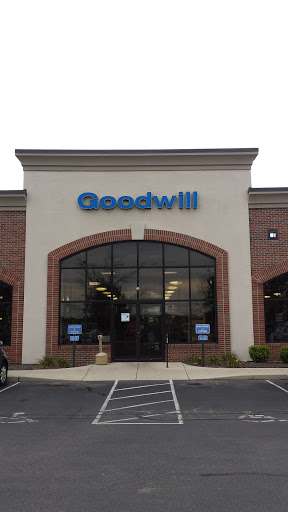 Goodwill, 1970 E Dorothy Ln, Kettering, OH 45420, USA, 