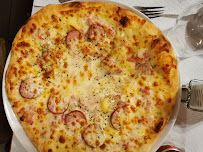 Pizza du Restaurant La Petite Fontaine à Gray - n°2