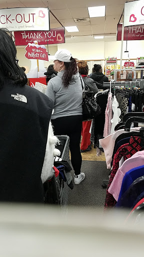 Clothing Store «Burlington Coat Factory», reviews and photos, 3701 Branch Ave, Hillcrest Heights, MD 20748, USA