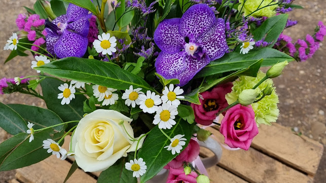 Reviews of Flowerbox Florist Leicester in Leicester - Florist