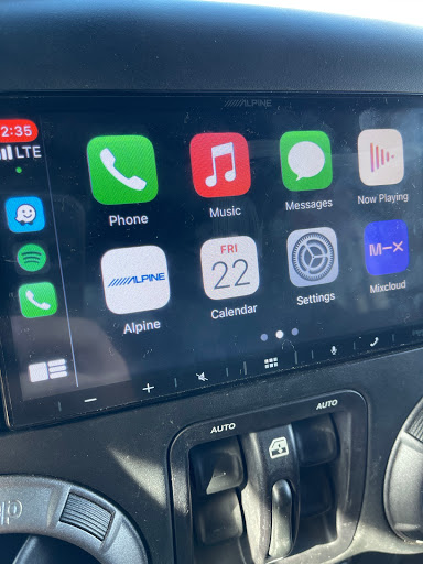 Electronics Store «Safe & Sound Mobile Electronics», reviews and photos, 14508 Lee Rd, Chantilly, VA 20151, USA