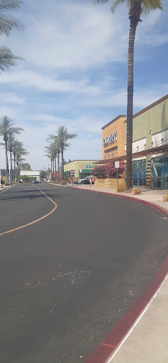 Clothing Store «Old Navy», reviews and photos, 1949 E Camelback Rd, Phoenix, AZ 85016, USA