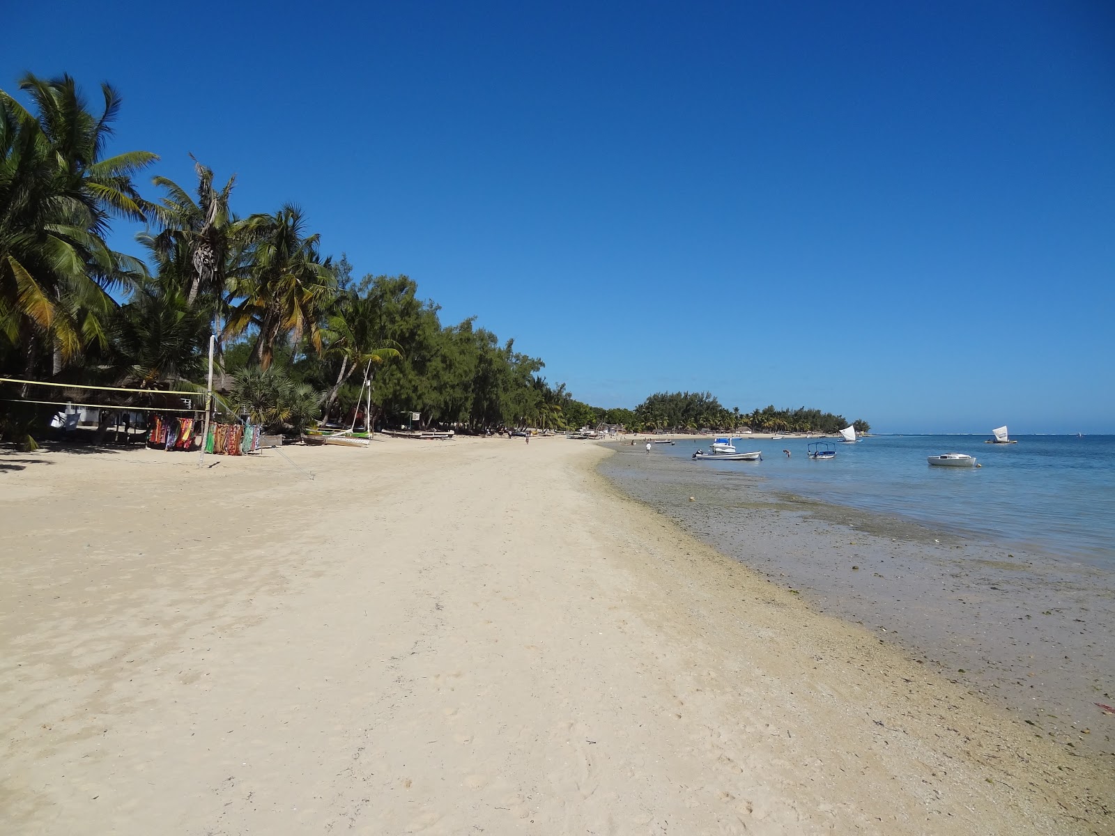 Foto di Ifty Beach con una superficie del sabbia luminosa