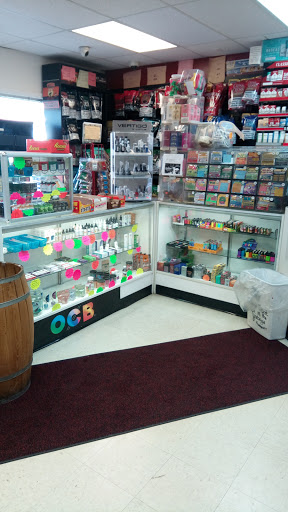 Tobacco Shop «Smokers Choice», reviews and photos, 18 Boulevard Ave, Catskill, NY 12414, USA