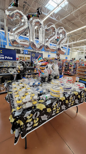 Department Store «Walmart Supercenter», reviews and photos, 11210 Potranco Rd, San Antonio, TX 78253, USA