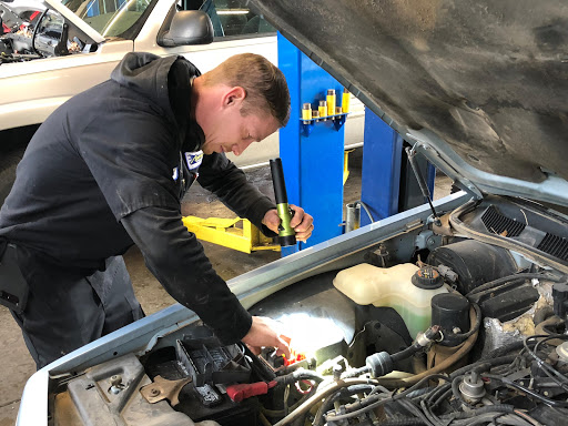 Auto Repair Shop «Autoworks Service and Repair», reviews and photos, 16810 E Iliff Ave, Aurora, CO 80013, USA