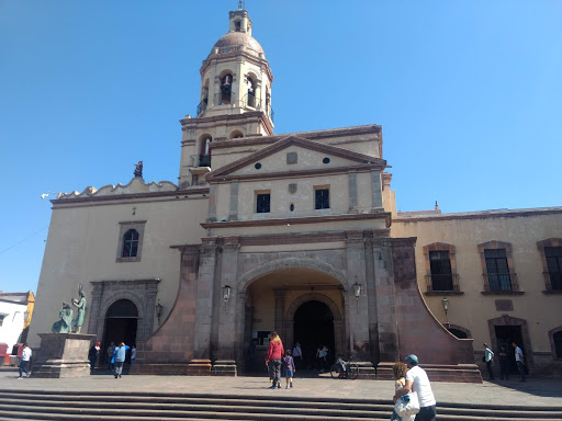Iglesia cuáquera Santiago de Querétaro